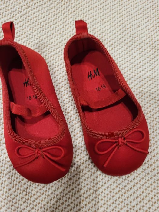 Buciki niechodki r. 18-19 HM