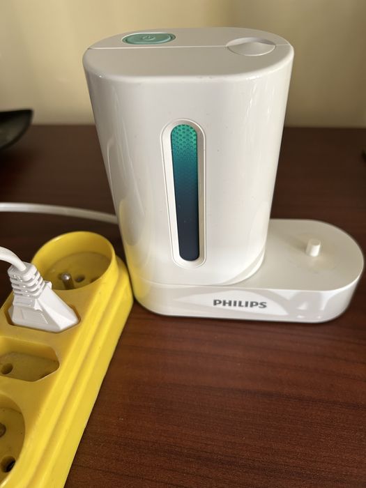 Ładowarka szczoteczki Philips z dezynfekcją UV