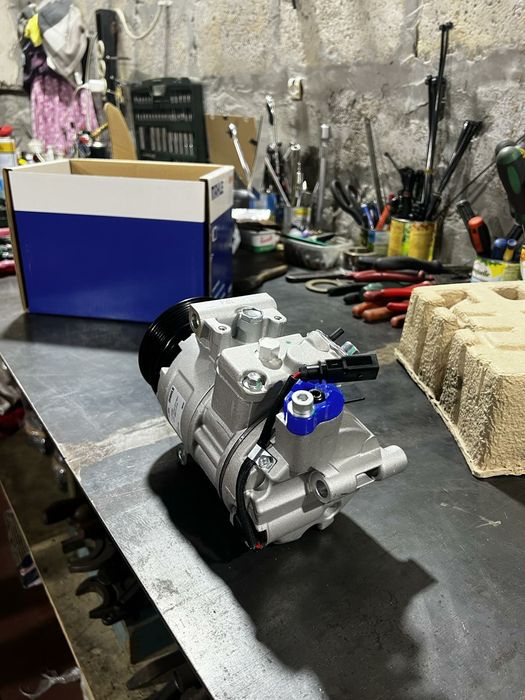 Насос кондиционера компрессор