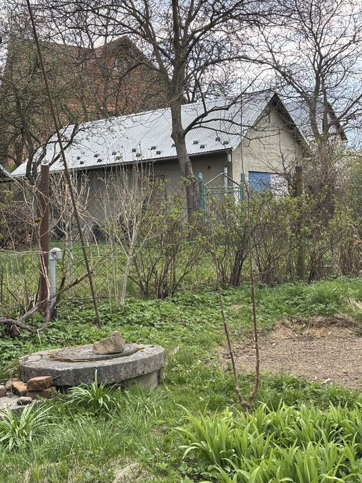 Продаж 3 кімнатноі квартири в 4-ьох квартирному будинку плюс земля Борислав