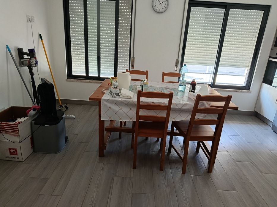 Mesa Ikea com Extfnsor