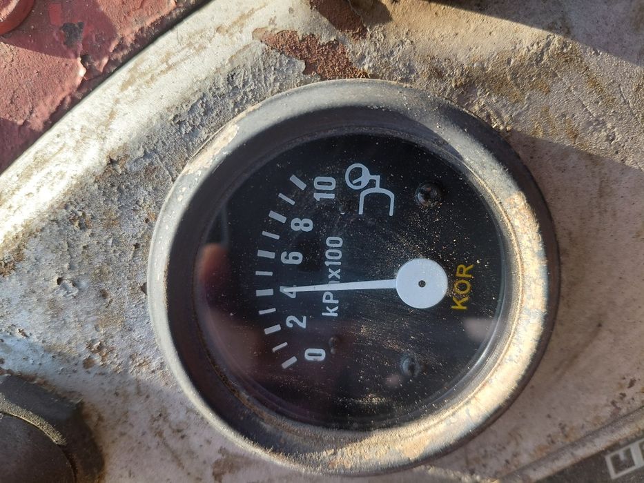 Zetor 6911 z turem