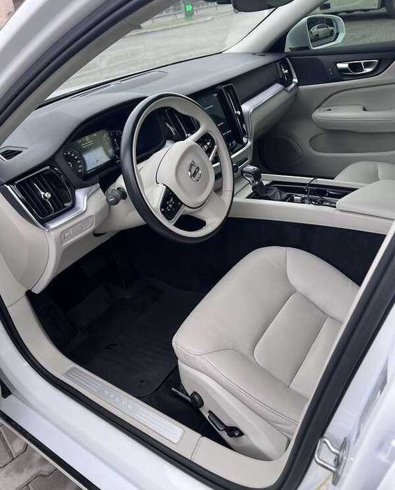 Volvo S60 Momentum 2020