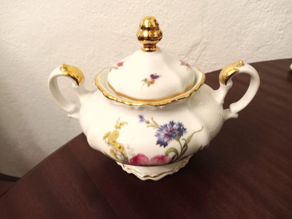 Servico de chá e acessorios