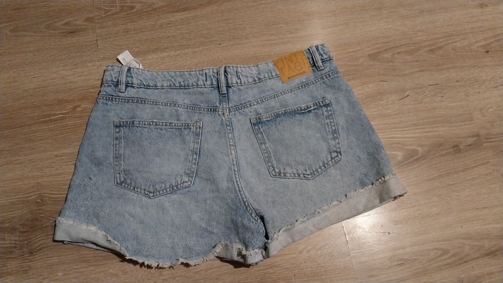 Szorty jeansowe Stradivarius 44 XXL