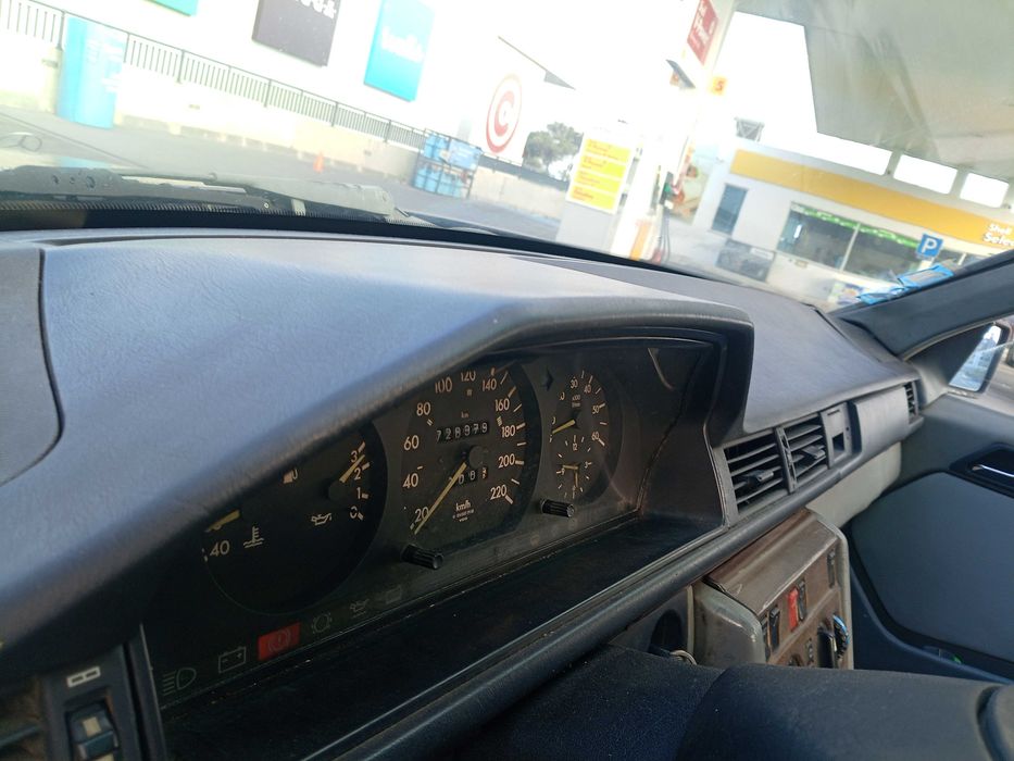 Mercedes w124 300
