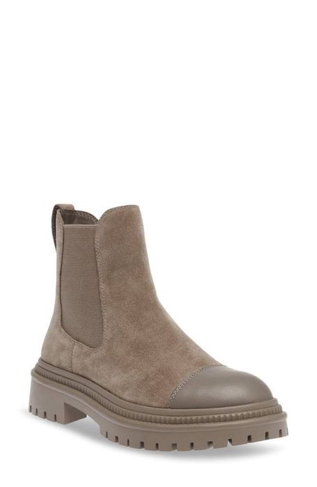 Steve Madden Women’s Mayslir Cap-Tor Lug-Sole Chealsea