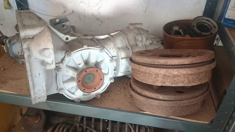 VW Volkswagen Garbus 1302 części