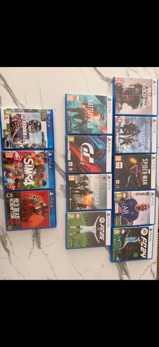 Zestaw PlayStation 5 + 12 gier + akcesoria (SSD 2 TB, słuchawki Pulse 3D, stacja DualSense)