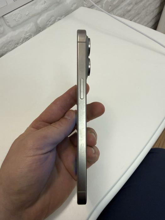 iPhone 15 Pro Max