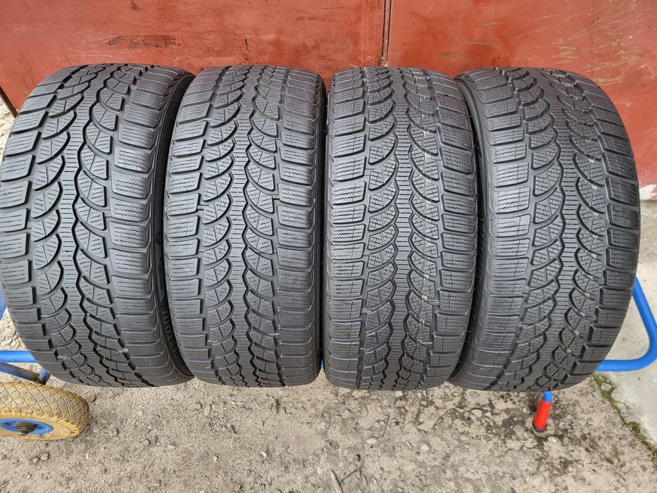 225/40/18 R18 Bridgestone Blizzak LM-32 4шт ціна за 1шт шини