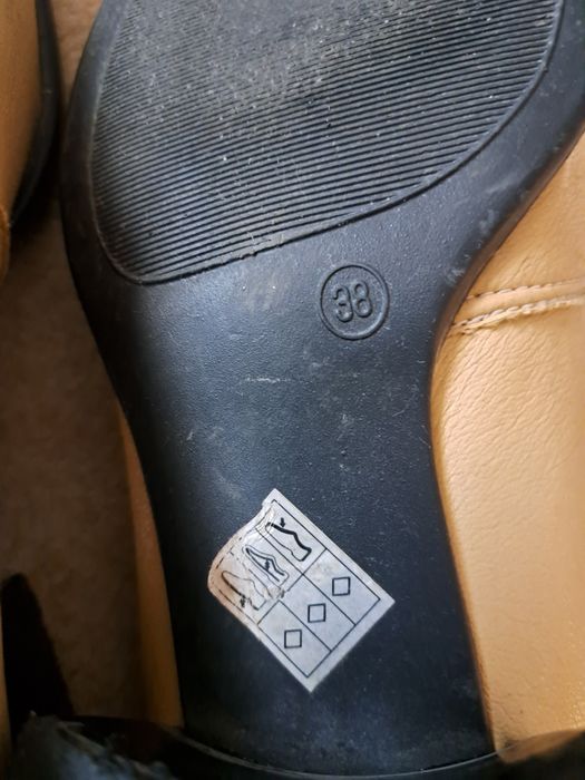 Buty damskie mokasyny beżowe r.38