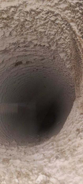 Чистка вид Сажі Груб і Пічок а також Камінів