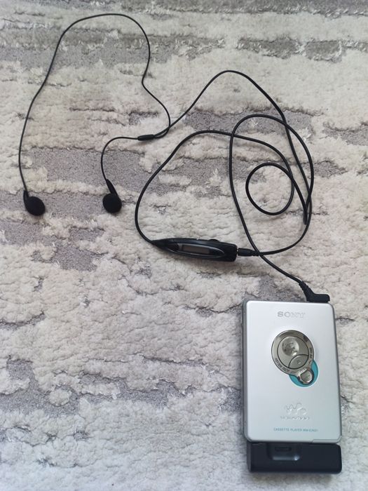 Касетний плеєр sony walkman wm-ex621
