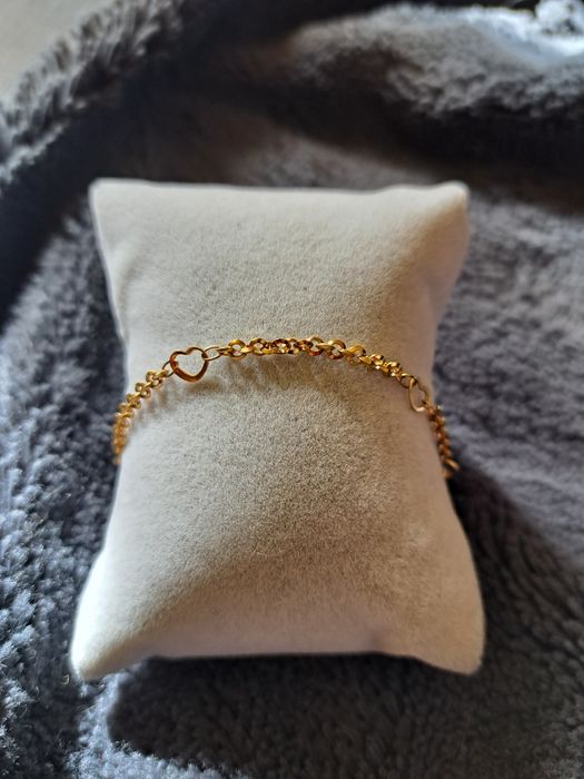 Bransoletka serduszka. Nowa. Stal chirurgiczna. Długosc 19 cm