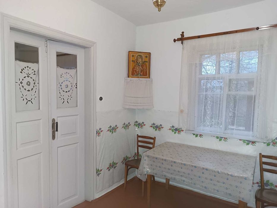 Продаж чистої та охайної частини будинку