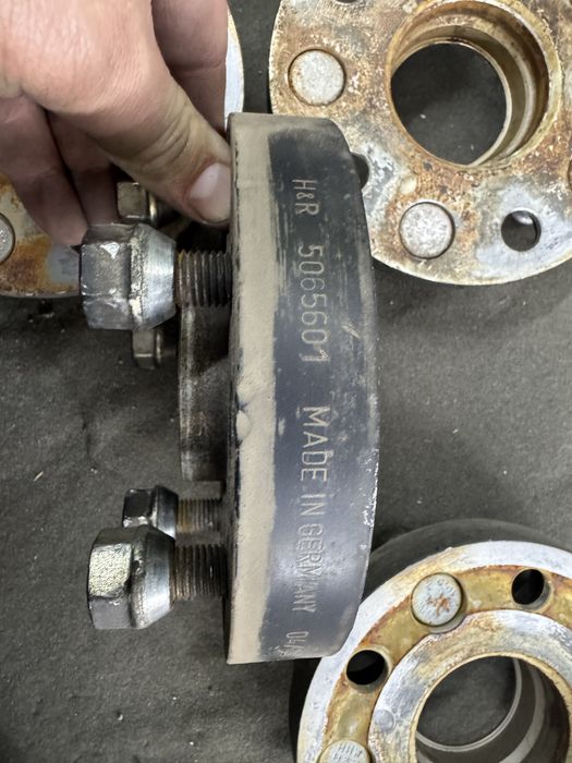 Колесные проставки для разшырения   5/114.3