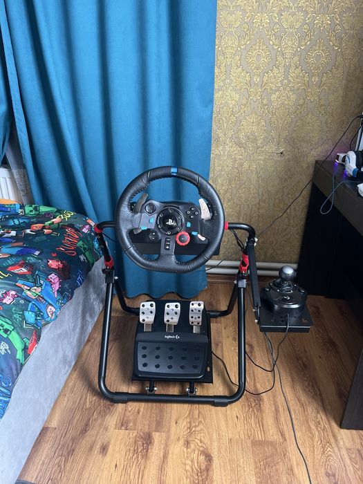 Ігровий набір Logitech G29 (Кермо, Педалі, КПП) + Кокпіт (стійка)