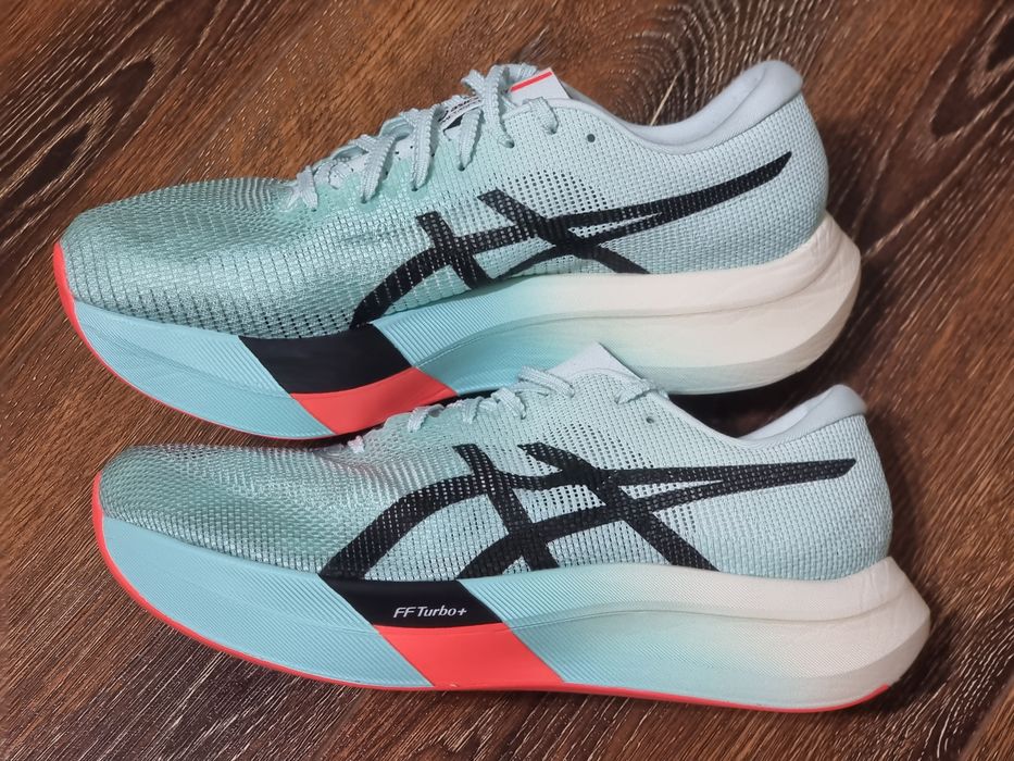 Оригінал 100% Кросівки Asics Metaspeed Sky Paris  EURO 44.5