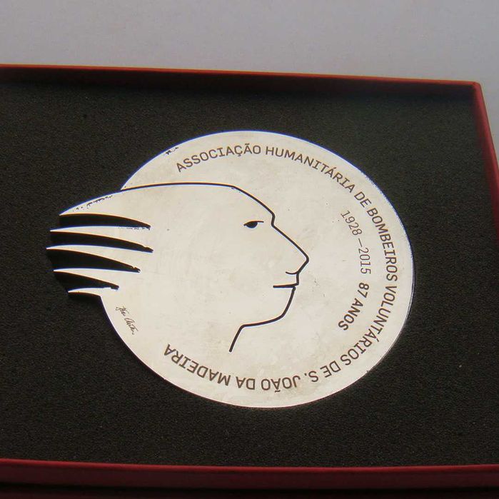 Medalha Assinada Quartel Bombeiros Voluntários de São João da Madeira