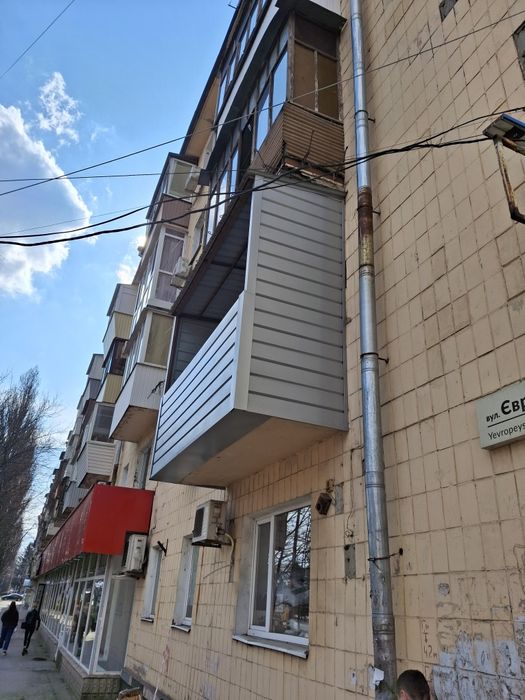 Балкони під ключ . ВІкна,є-відновлення