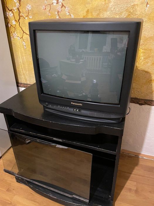 Телевизор Panasonic цветной