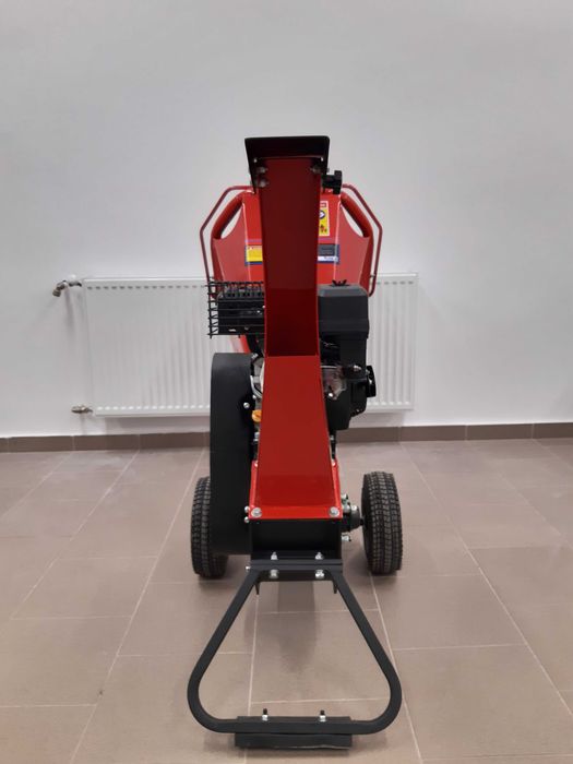 Rozdrabniacz bębnowy do gałęzi CEDRUS RB02 Loncin 6,5 KM 10 cm RATY 0%