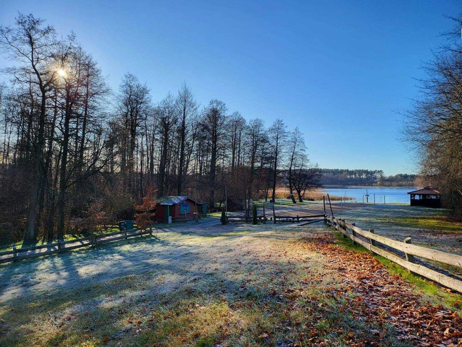 Sprzedam domek letniskowy nad jeziorem