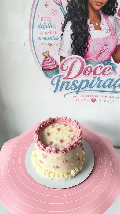 Bolos Decorados por encomenda