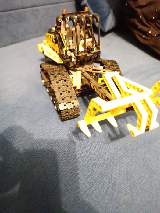 LEGO technic koparka do drewna 42094