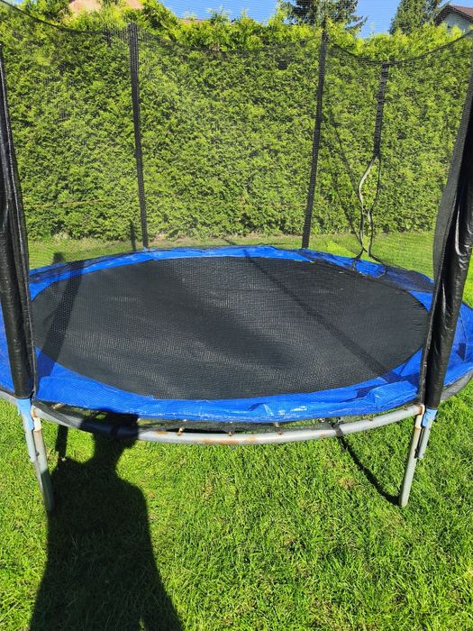 Trampolina ogrodowa