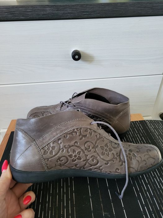 Skórzane zdrowotne botki damskie Helvesco  r.41 skóra naturalna