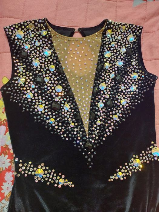 Купальник для художньої гімнастики