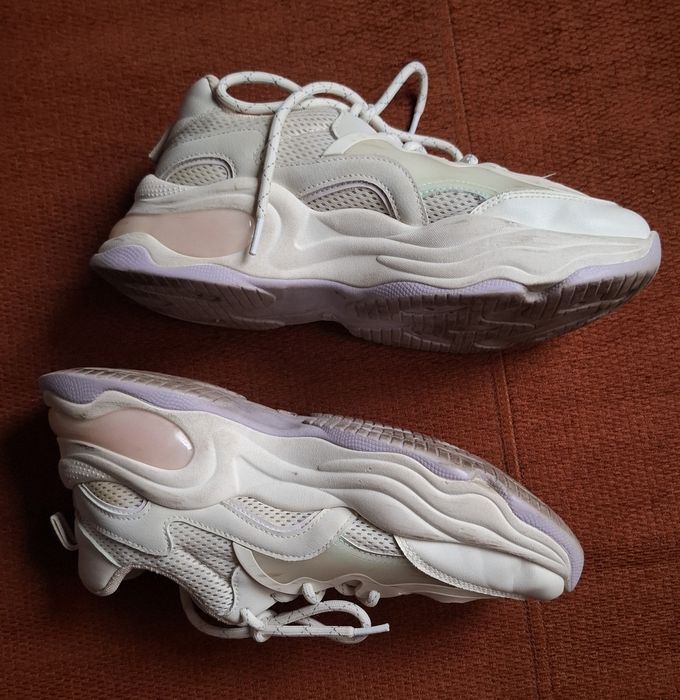 Кросівки  VIOLETA