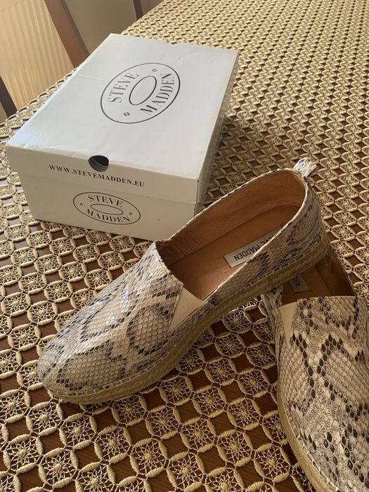 Espadryle Steve Madden — roz. 39. skórzane , wzór skóra węża
