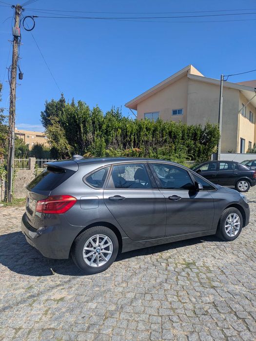 BMW 218D 150 CV  FULL EXTRAS Impecável