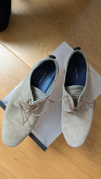 Zamszowe buty męskie Zara