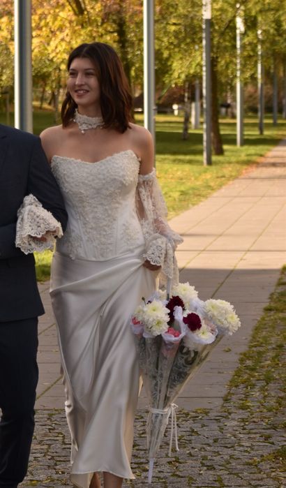 Ślubna sukienka M/L rozmiar