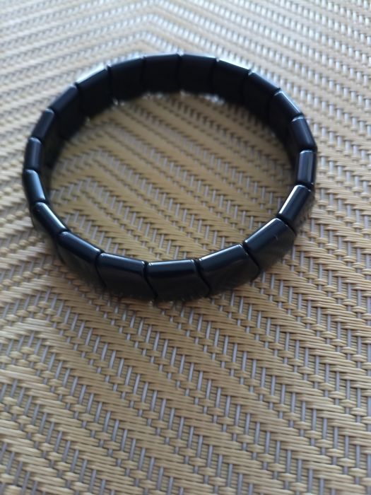 Bransoletka z czarnego turmalinu