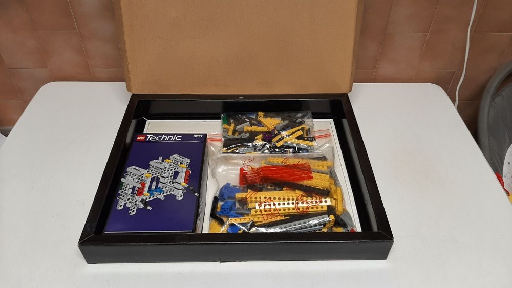 LEGO 8277 completo