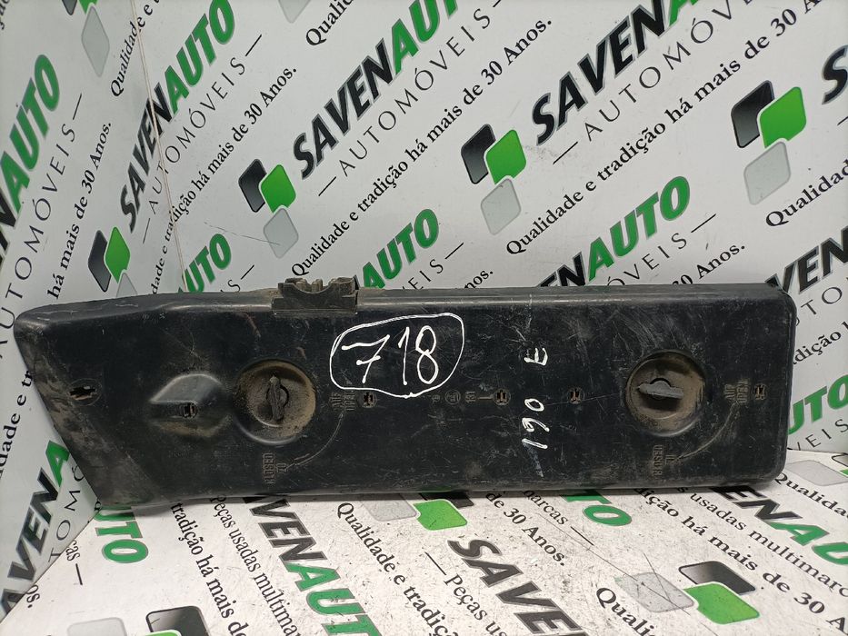 Suporte lâmpada esquerdo MERCEDES-BENZ 190 (W201)
