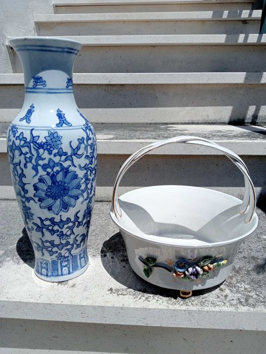 Peças de cerâmica429812901553131520