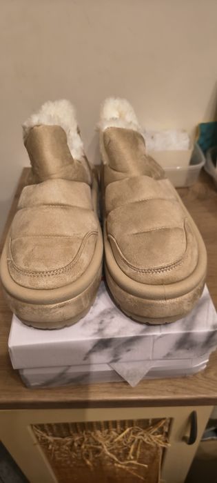 Piękne stylowe damskie ocieplane botki 37/38