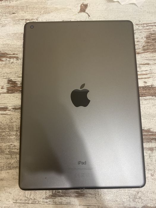 Продам Планшет iPad 2019 Apple