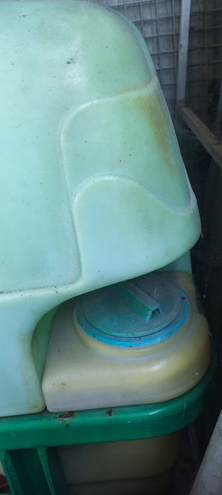 Pulverizador de 300 litros