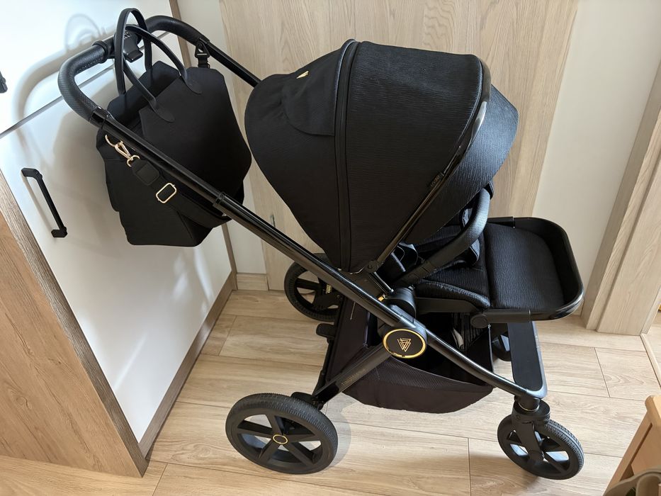 Wózek Venicci Upline czarny 2w1