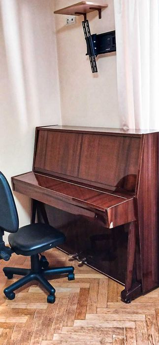 Оренда 3 кімнатної квартири, бульвар Лесі Українки, С.М. "Печерська"