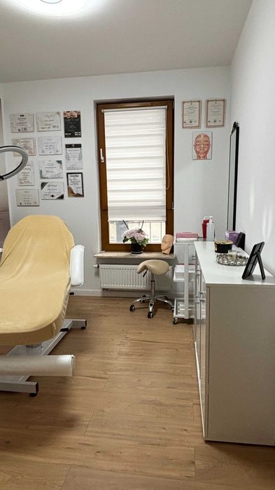 Podnajmę gabinet w lokalu usługowym