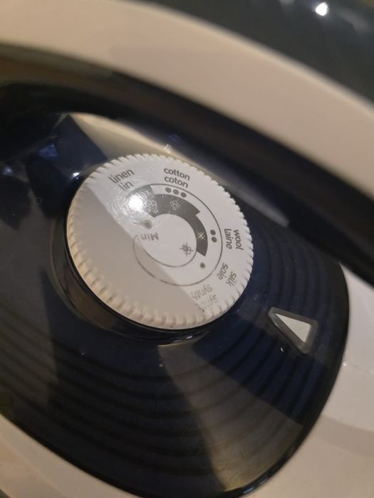Tefal żelazko stacja parowa