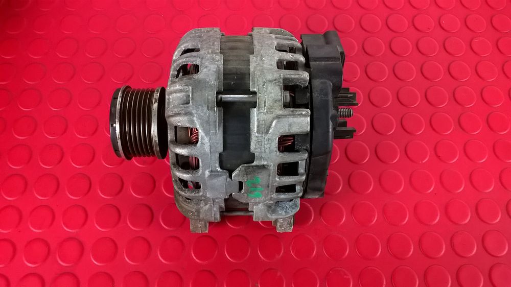 Alternador - 231002949R / 231002949R-B / F000BL0719 - DACIA SANDERO II